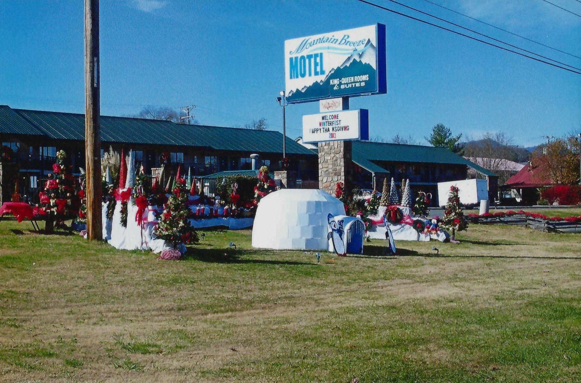 Mountain Breeze Motel Pigeon Forge Extérieur photo