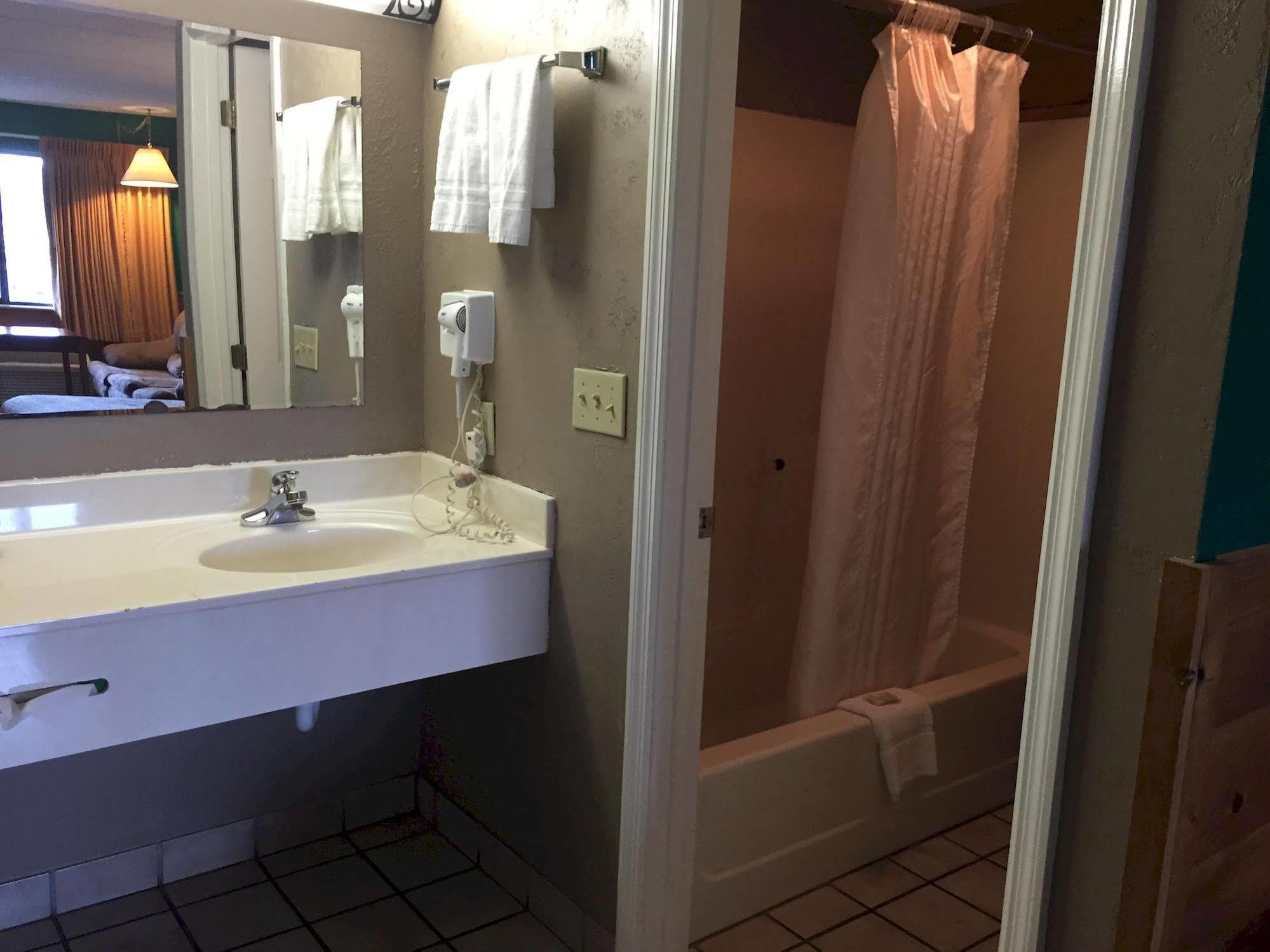 Mountain Breeze Motel Pigeon Forge Extérieur photo